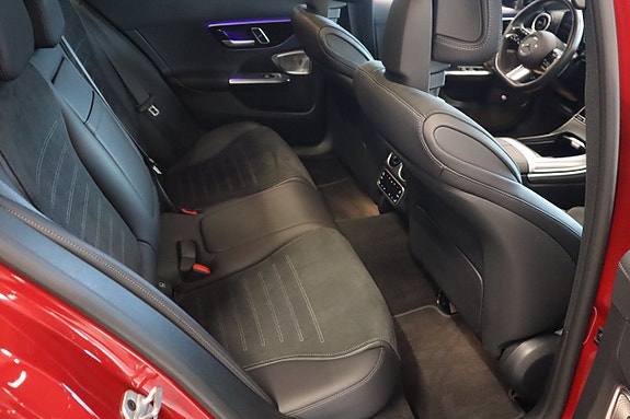 Mercedes-Benz C300 de 8 of 20