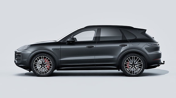 Porsche Cayenne Turbo 3 of 6