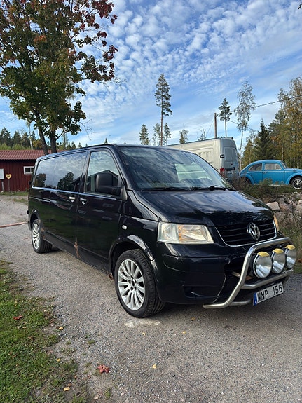 Volkswagen Transporter 2 of 8