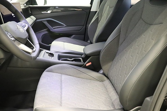 Volkswagen Tiguan 7 of 11