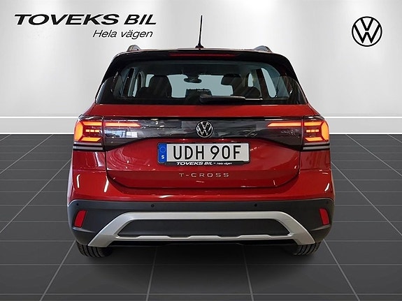 Volkswagen T-Cross 4 of 15