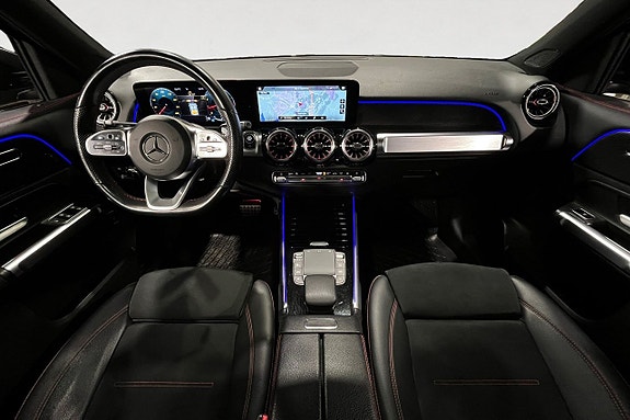 Mercedes-Benz GLB200 11 of 20