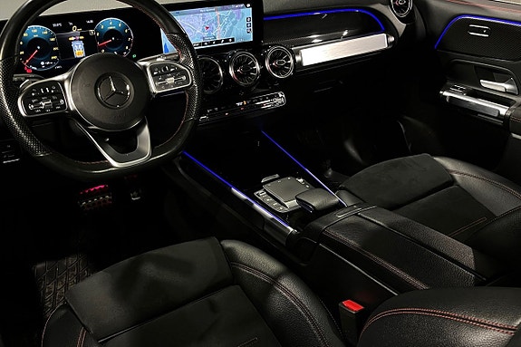 Mercedes-Benz GLB200 17 of 20