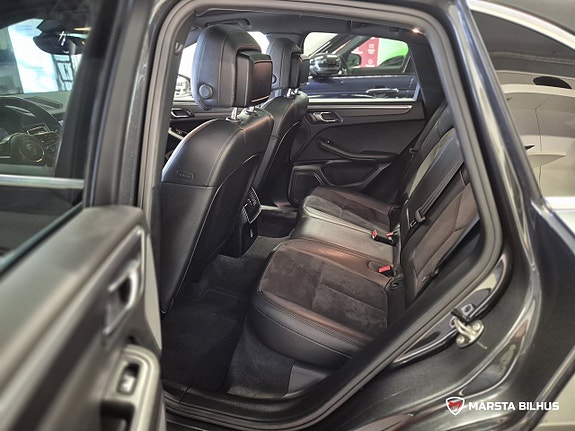 Porsche Macan 11 of 20