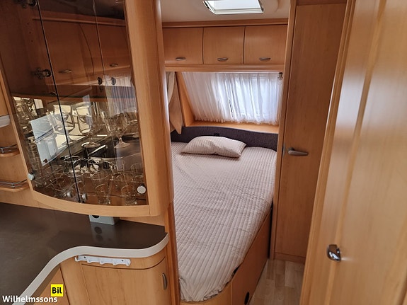 Hobby 460 UFE DE LUXE 13 of 16