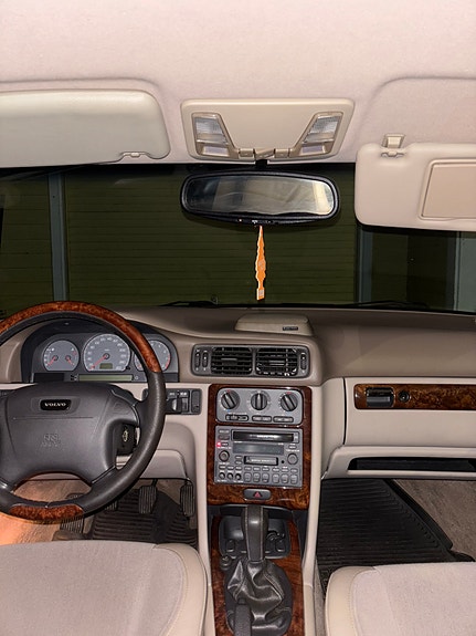 Volvo C70 10 of 12