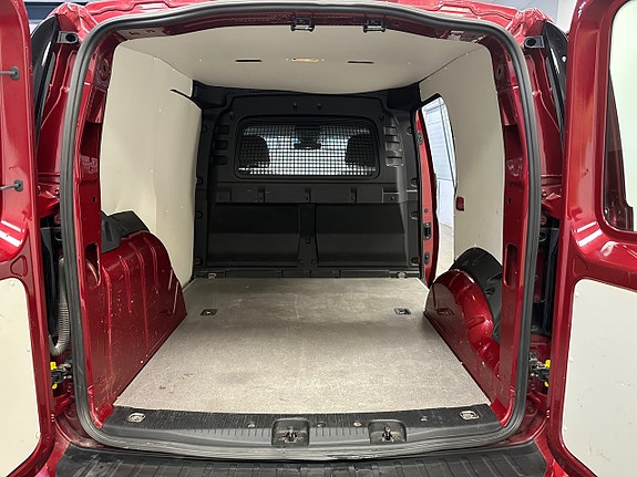 Volkswagen Caddy 9 of 26