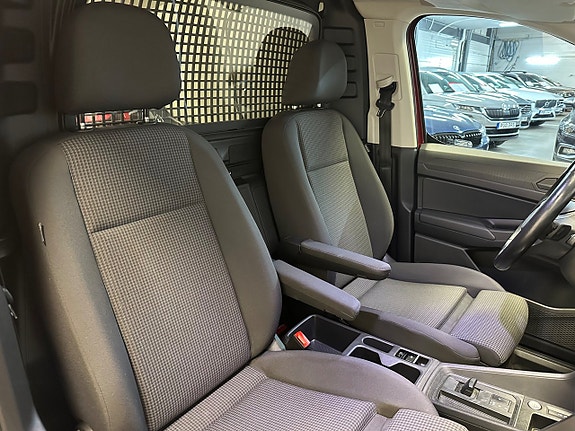Volkswagen Caddy 17 of 26