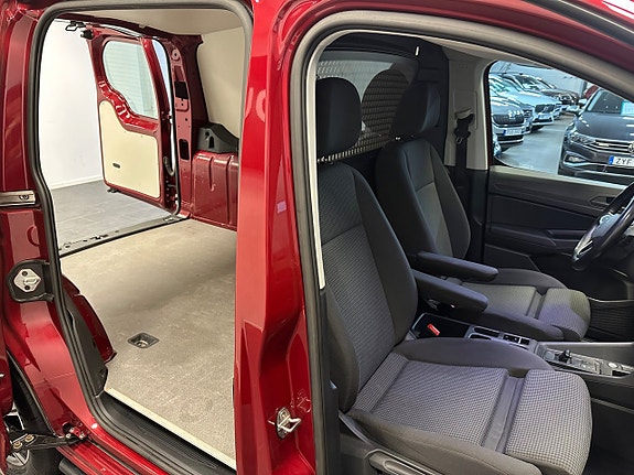 Volkswagen Caddy 11 of 26