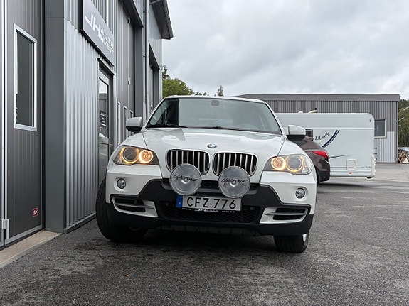 BMW X5 8 of 21