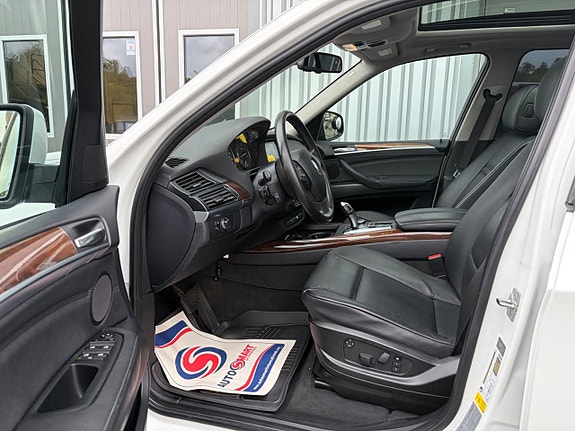 BMW X5 15 of 21