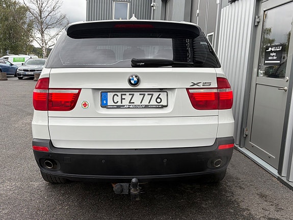 BMW X5 4 of 21
