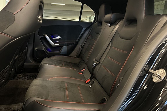 Mercedes-Benz A180 15 of 30