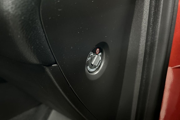 Renault Captur 28 of 30