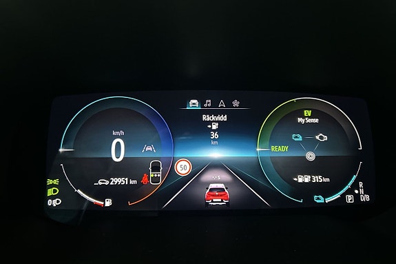 Renault Captur 10 of 30