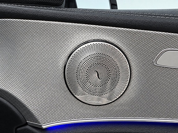 Mercedes-Benz E220 d 16 of 18