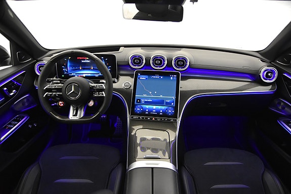 Mercedes-Benz C63 10 of 24