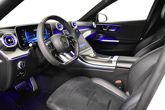 Mercedes-Benz C63 9 of 24