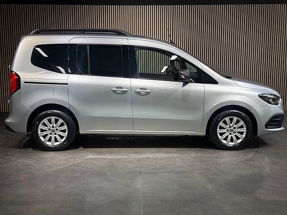 Mercedes-Benz Citan Tourer 2 of 22