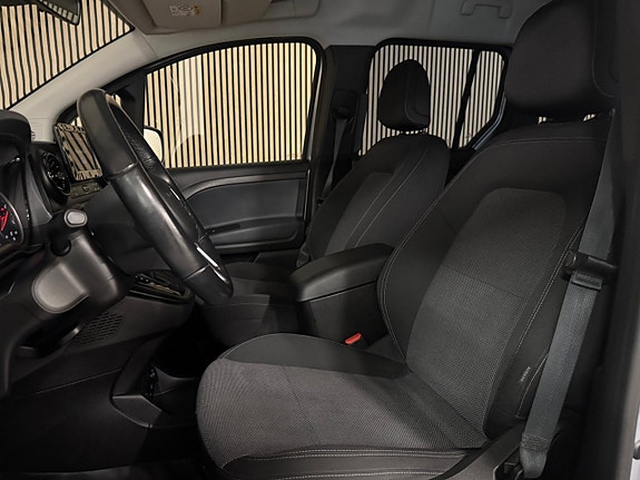 Mercedes-Benz Citan Tourer 10 of 22