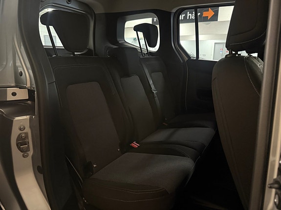 Mercedes-Benz Citan Tourer 17 of 22