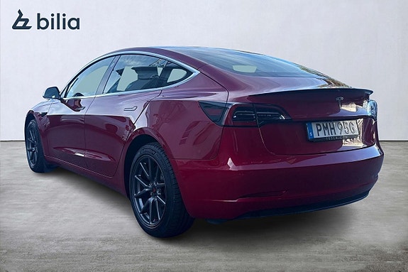 Tesla Model 3 9 of 21