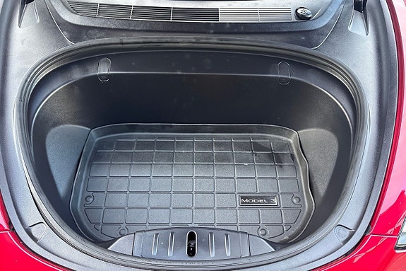 Tesla Model 3 20 of 21