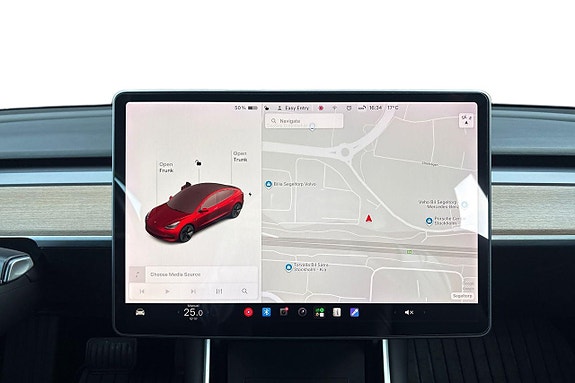 Tesla Model 3 18 of 21
