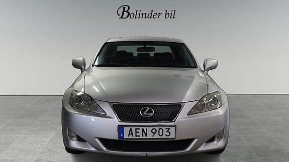 LEXUS IS250 250 2.5 208 ch V6 BVA - CUIR INTÉGRAL - 196000 km