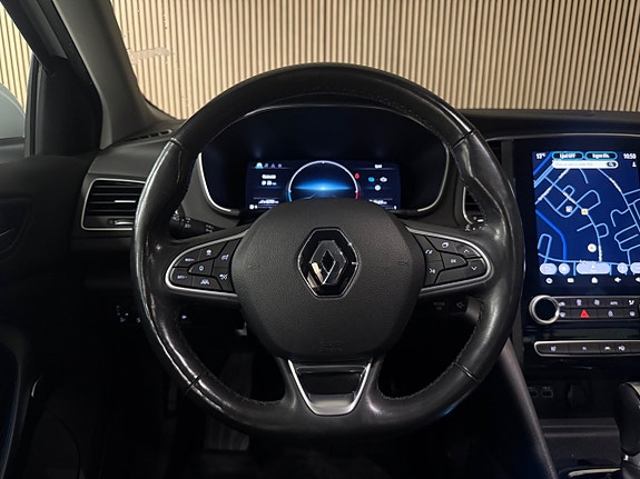 Renault Megane E-Tech 15 of 21