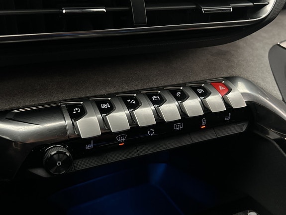Peugeot 3008 24 of 30