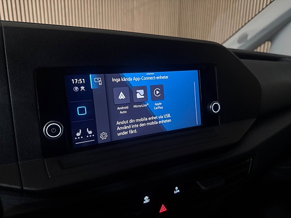Volkswagen Caddy 16 of 21