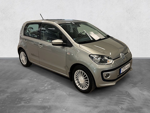 Volkswagen UP! 7 of 16