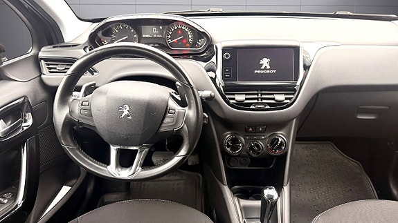 Peugeot 208 11 of 21