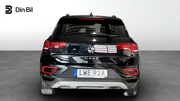 Volkswagen T-Roc 5 of 12