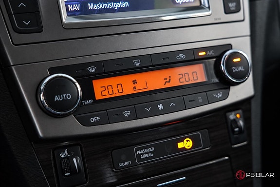 Toyota Avensis 20 of 20