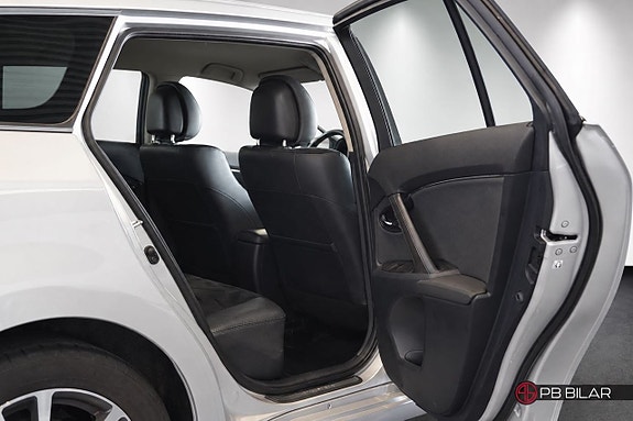 Toyota Avensis 13 of 20