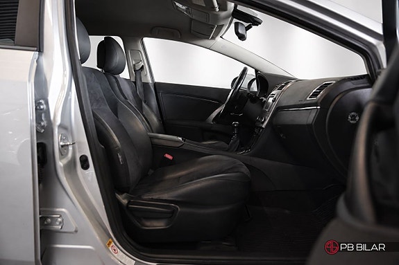 Toyota Avensis 11 of 20