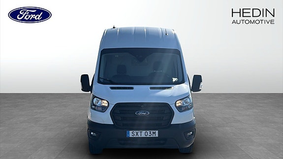 Ford Transit 8 of 11