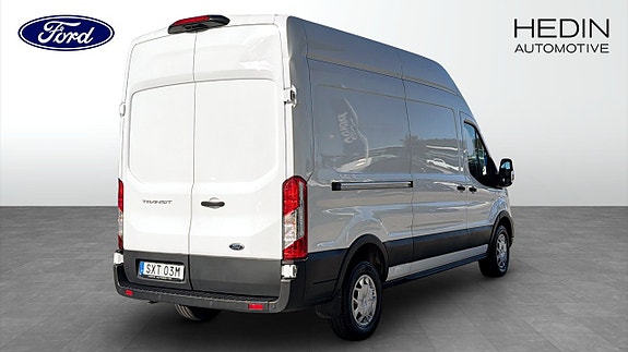 Ford Transit 2 of 11