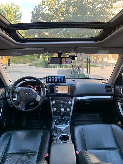 Subaru Legacy 11 of 17