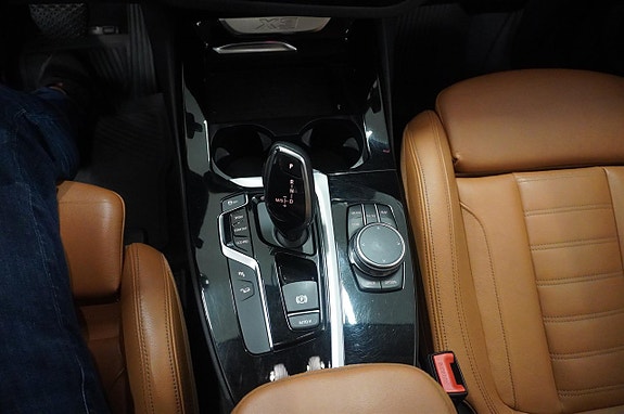 BMW X3 14 of 21