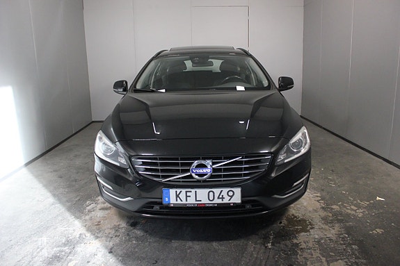 Volvo V60 5 of 24