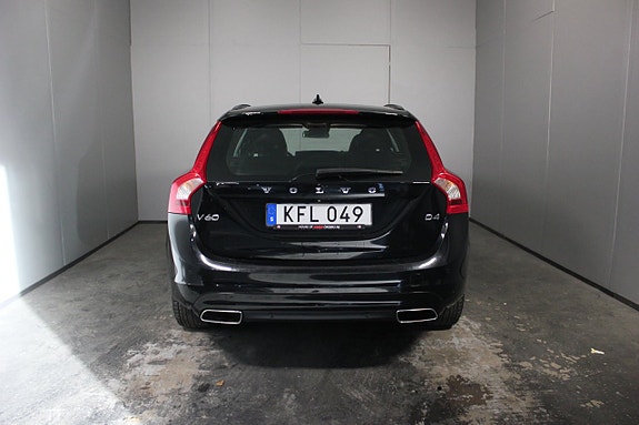 Volvo V60 6 of 24