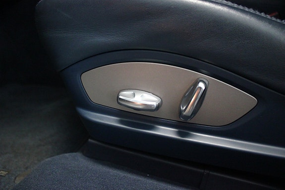 Porsche Panamera 4S 9 of 25