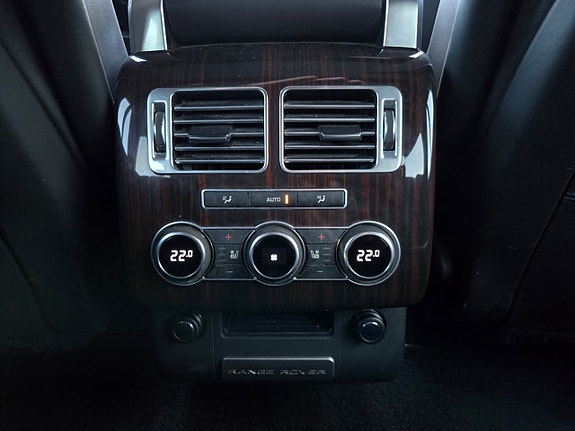 Land Rover Range Rover 22 of 22