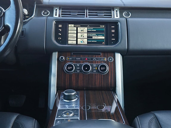 Land Rover Range Rover 20 of 22