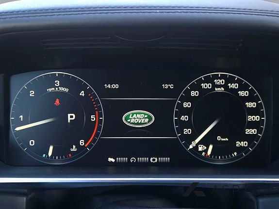 Land Rover Range Rover 13 of 22