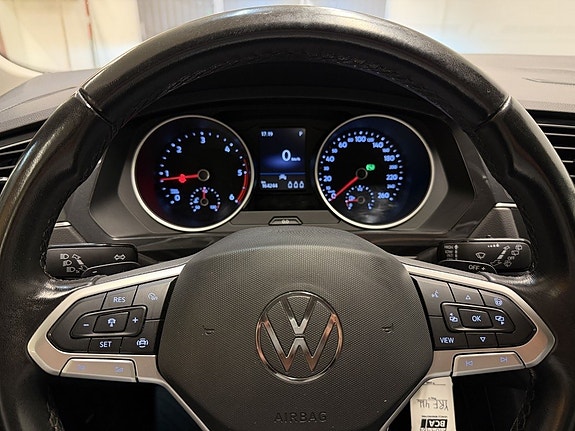 Volkswagen Tiguan 11 of 24