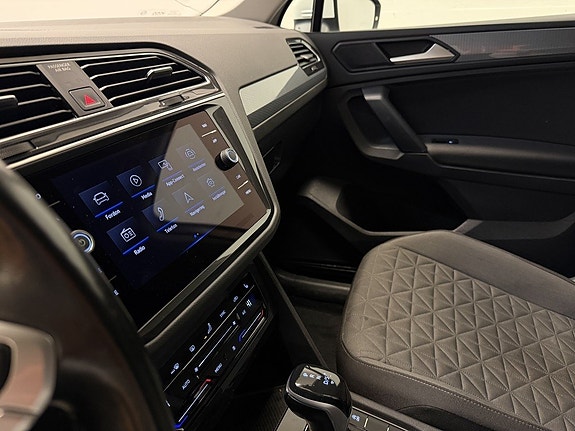 Volkswagen Tiguan 22 of 24